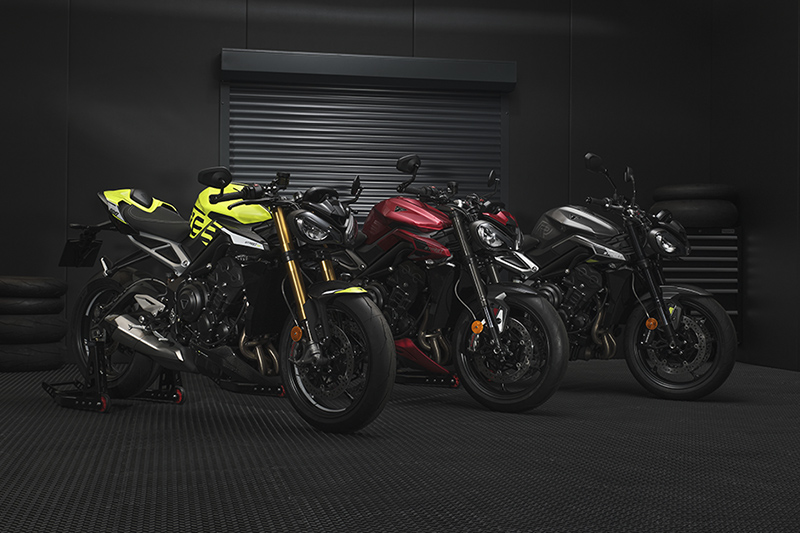 トライアンフ史上最強のストリートトリプル！国内限定100台の旗艦モデル「Street Triple 765 Moto2」も登場！ トピックス |  バージントライアンフ