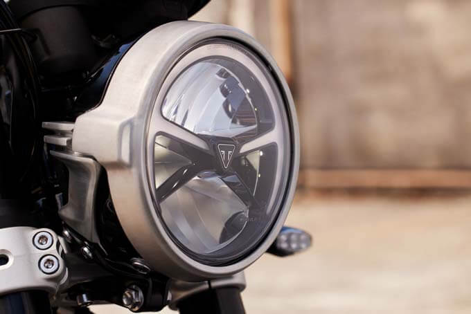 トライアンフの新型モダンクラシックモデル「Speed Twin 1200 RS（スピードツイン1200RS）」「Speed Twin 1200（スピードツイン1200）」が発表！！05画像